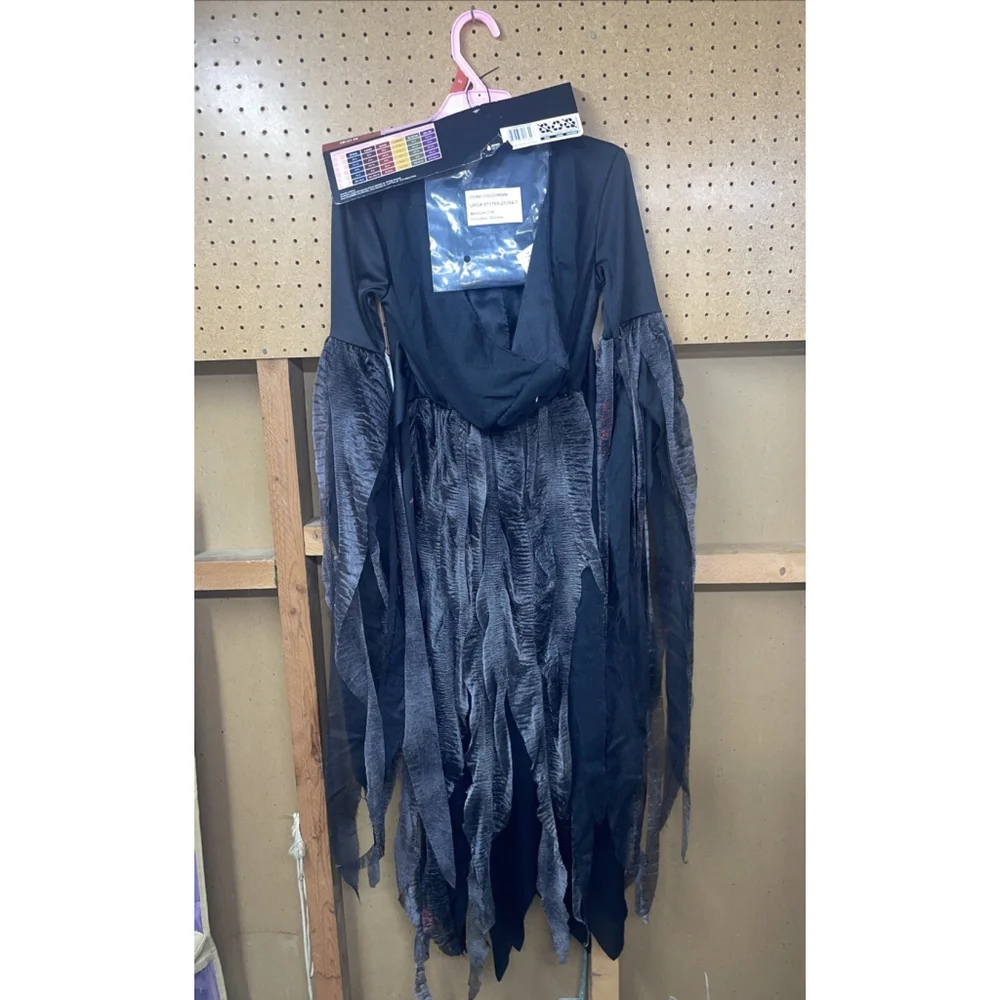 Soulless Reaper Girl's Halloween Costume Size M(7/8) NWT